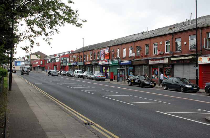 Deane Road © Alan Murray-Rust cc-by-sa/2.0 :: Geograph Britain and Ireland