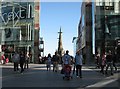 Shoppers, sunshine and St Martin