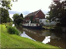 SK1512 : Looking south along the Coventry Canal by Andrew Abbott