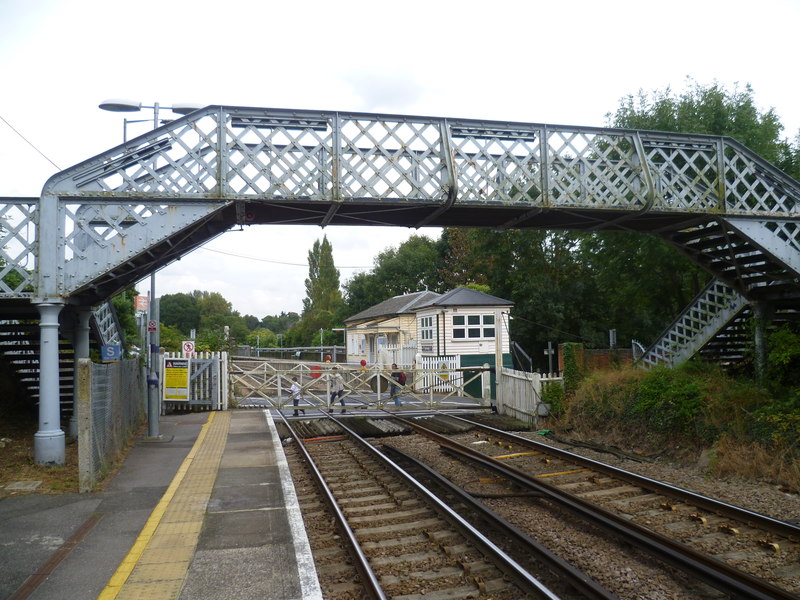 East Farleigh station © Marathon cc-by-sa/2.0 :: Geograph Britain and ...