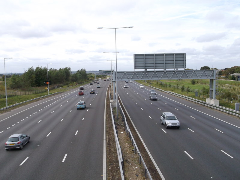 A2 (dual-carriageway) to London © David Anstiss cc-by-sa/2.0 ...