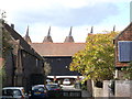 Oast Court, Yalding