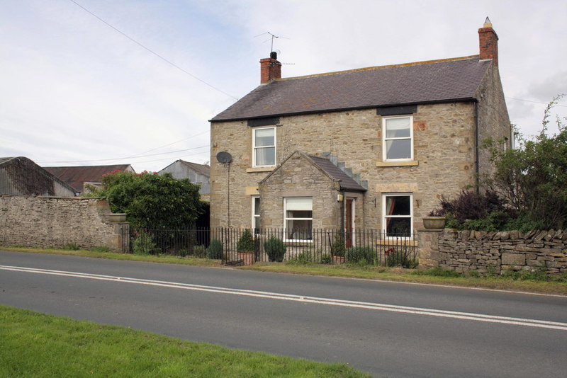 Brough Farm House beside A6108 © Roger Templeman cc-by-sa/2.0 ...