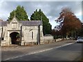 Entrance to Tavistock cemetery