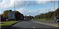 Approaching a four-circle roundabout on B4289