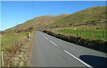 SH5654 : A4085 near the southern edge of Llyn Cwellyn, Snowdonia by Jaggery