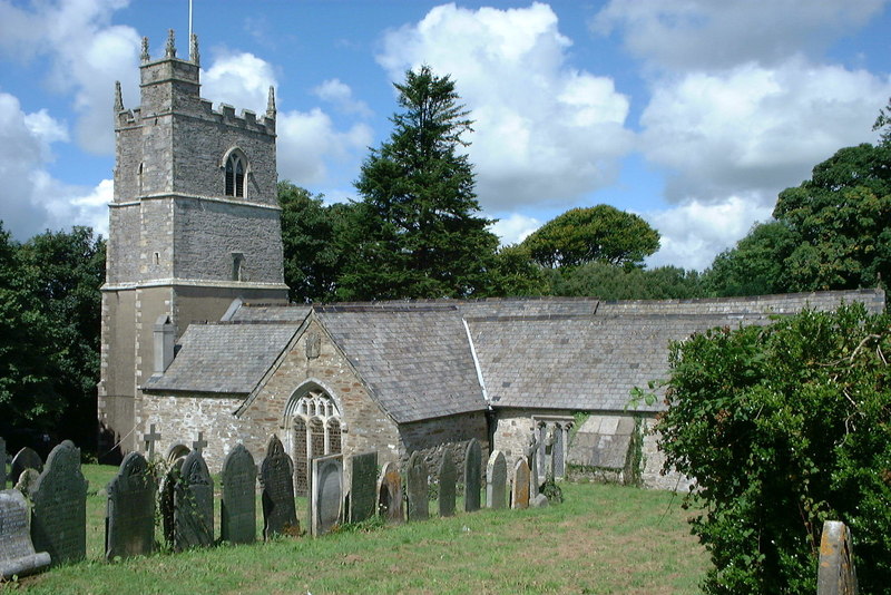 St Martin of Tours church, St Martin by... © Dave Kelly cc-by-sa/2.0 ...