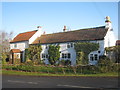 Cottages on Little Thorpe Lane