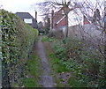 Footpath to Manor Road Extension