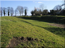 SU1591 : Castle Hill fort by Shaun Ferguson