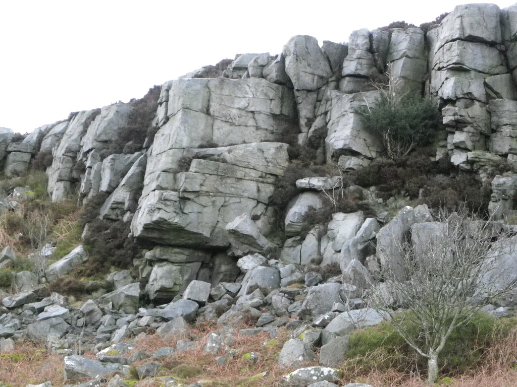 Millstone Grit Rock at Baines Crag © Tom Howard ccbysa/2.0