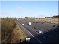 TL0915 : M1 Motorway Northbound by Geographer