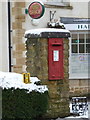 Halstock: postbox № BA22 88, Yeovil Road