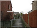 A path leading to Nunburnholme, Anlaby