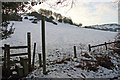 Gritstone Trail marker