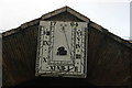 TQ4379 : Royal Arsenal, Woolwich - Dial Arch, sundial by N Chadwick