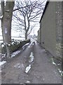 Footpath to Upper Hoyle Ings from North Cliffe Lane