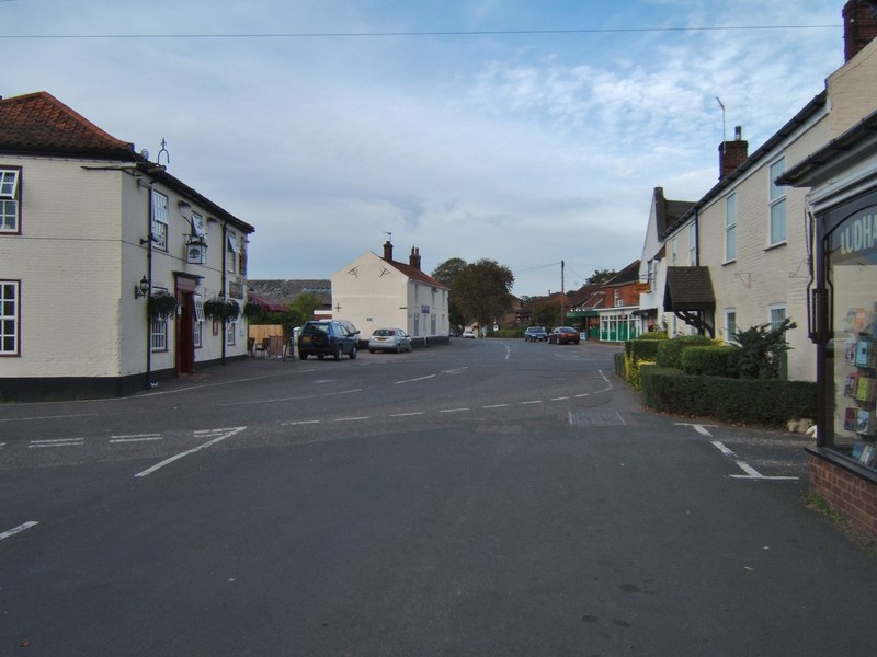 Ludham Village © Barbara Carr cc-by-sa/2.0 :: Geograph Britain and Ireland