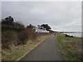 Cycle / foot path to Broughty Ferry