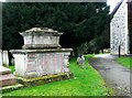 Chest tomb, Angmering churchyard