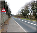 No footway for ? mile, B4281, Aberkenfig