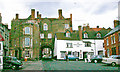 Ludlow: gateway to Broad Street at Wheatsheaf Inn, 1963