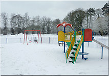 SO9095 : Playground in Muchall Park, Wolverhampton by Roger  D Kidd
