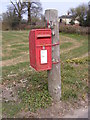 TM2994 : Norwich Road Postbox by Geographer