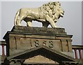 Lion Arcade, Huddersfield