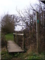 TM0878 : Footpath to Magpie Green by Geographer