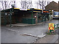 Diner and car wash on Burton Road