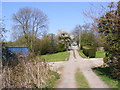 Entrance to South Manor Farm & footpath