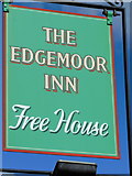 SO8509 : Edgemoor Inn on the A4173 by Ian S