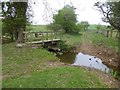 Footbridge over Shipperton Burn