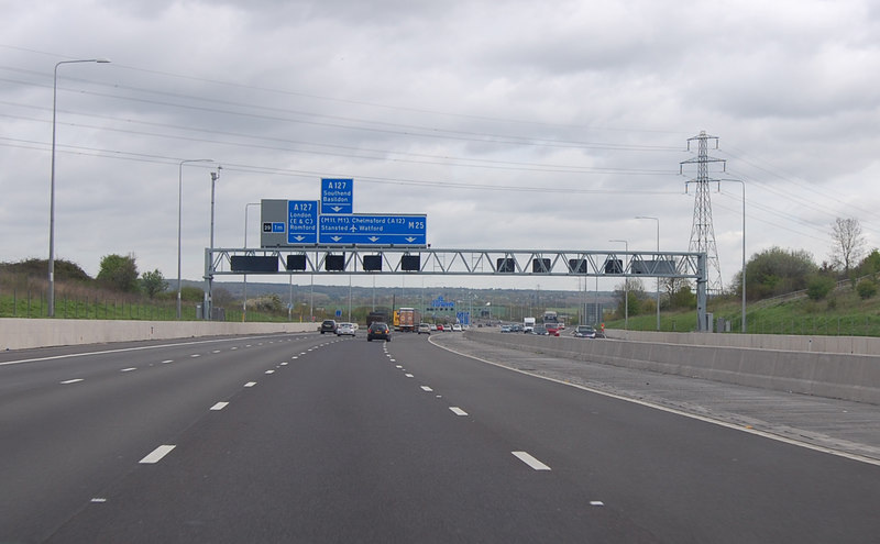 M25 1 Mile To Junction 29 A127 © Julian P Guffogg Cc-by-sa/2.0 ...