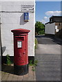 Fordingbridge: postbox № SP6 138, Market Place