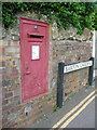 Sherborne: postbox № DT9 63, Barton Gardens