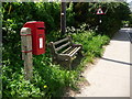 Longburton: postbox № DT9 100