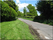 TQ5022 : Unnamed road on the south side of Buxted by Dave Spicer