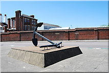 SU6300 : Anchor in Queen Street (2) by Barry Shimmon