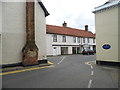 Junction between the buildings at the end of Vantorts Road