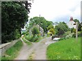 Start of the footpath to Nosterfield