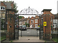 Cormont Road gates, Myatt