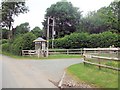 Entrance to track to Panthir