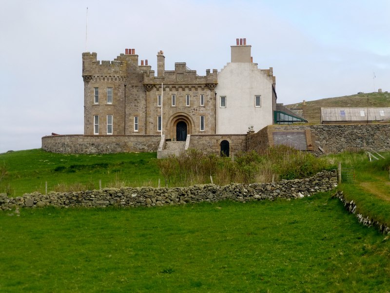 Vaila House © Rude Health Cc-by-sa/2.0 :: Geograph Britain And Ireland