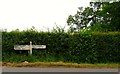 Direction sign near Plumpton Green