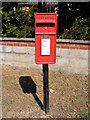 TM3186 : Church Road Postbox by Geographer