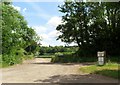 TQ5744 : Access road to Fishpond Farm near Bidborough by nick macneill