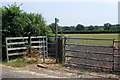 SP7624 : Footpath to North Marstob by Philip Jeffrey