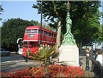 TQ2777 : Routemaster bus on Chelsea Embankment by John M